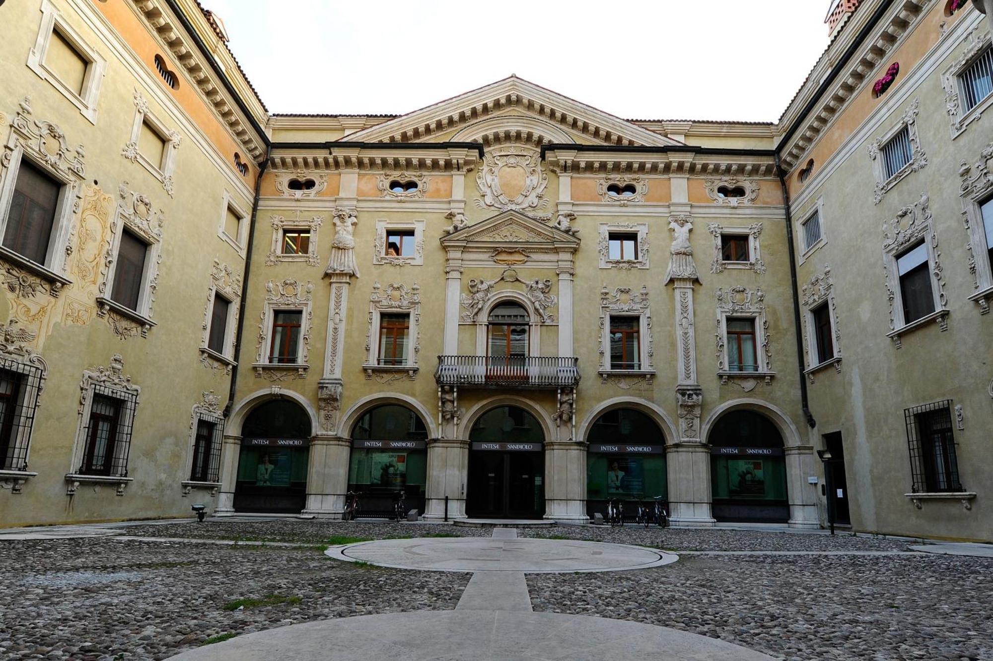 Casa Museo Palazzo Valenti Gonzaga Hotel Mântua Exterior foto