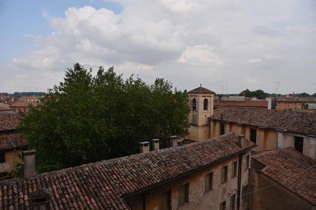 Casa Museo Palazzo Valenti Gonzaga Hotel Mântua Exterior foto